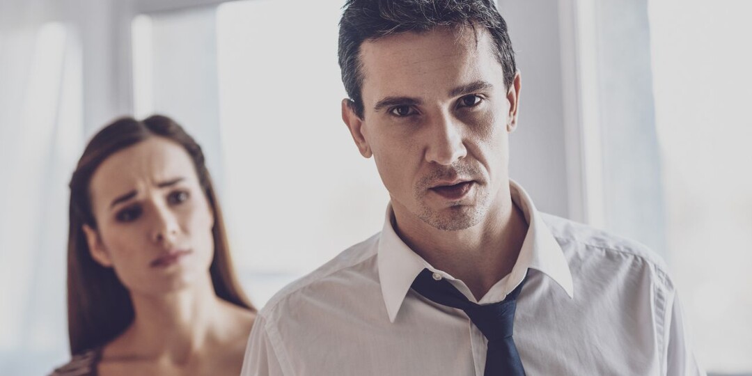 – Думаешь, твоя родня примет лишний рот? – муж изменщик вышвырнул меня из дома