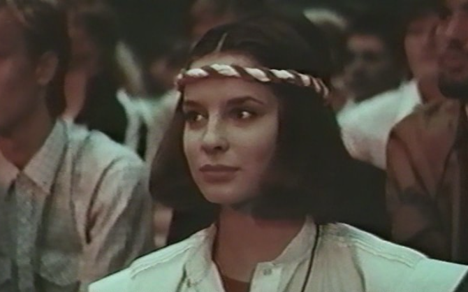 Кадр из фильма  «Там, где нас нет»