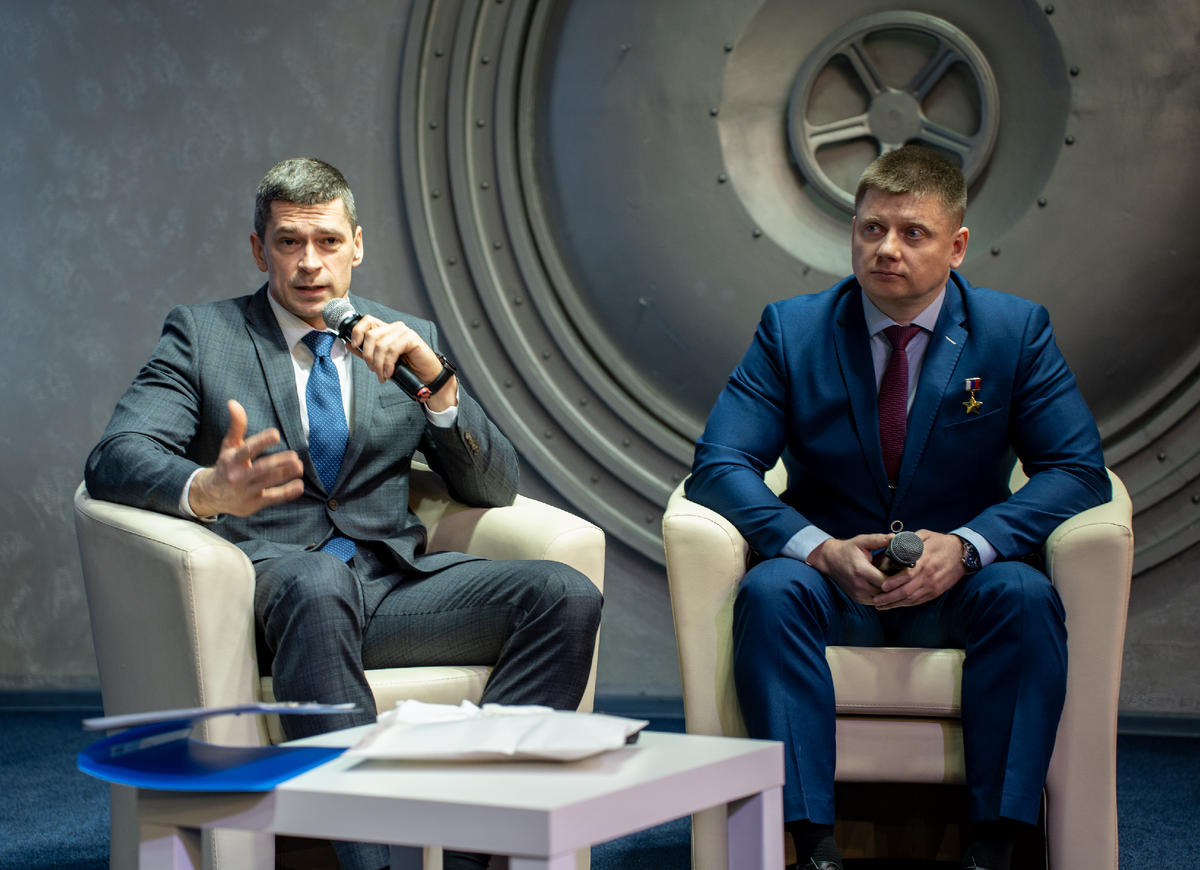 Космонавты, Герои России Александр Гребенкин и Николай Чуб