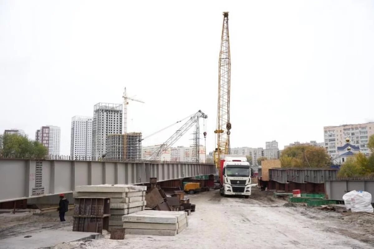    Контракт с подрядчиком, строившим мост через Свигу в Ульяновске, расторгнут