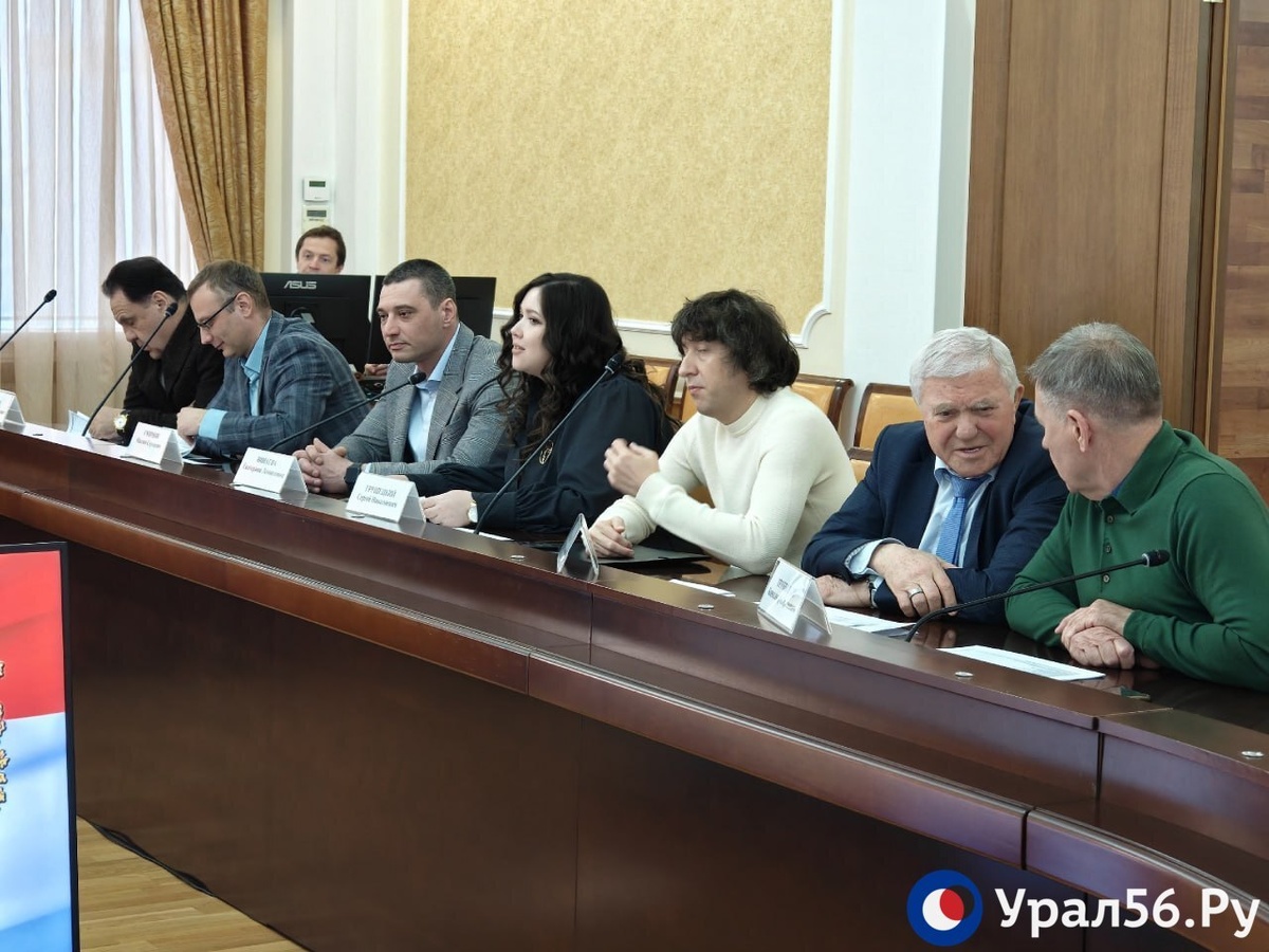    Неизбежно появится «бутылочное горлышко»: Можно ли расширить дорогу на улице Орской в Оренбурге, которая регулярно стоит в пробках?