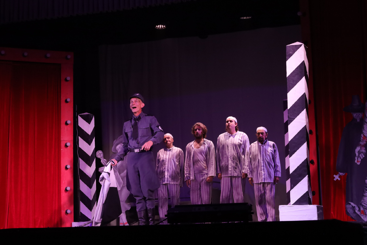 Фото из архива Мариупольского драматического театра