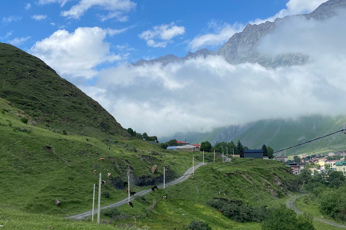 Вид на посёлок Степанцминда