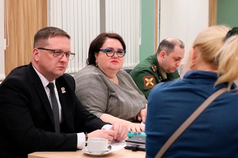 В Череповце приемная СВО продолжит работу в новом центре на Менделеева