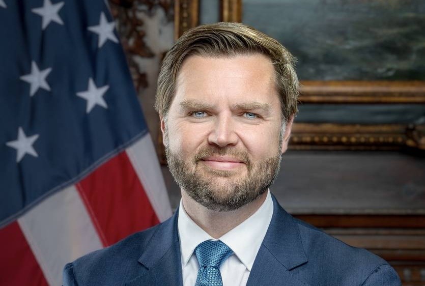     Джей Ди Вэнс   
(сс) Дэниел Торок