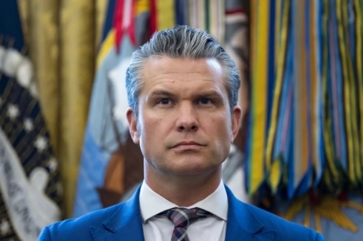    Хегсет заявил, что США сеют смерть и обещал самую масштабную атаку на Иран