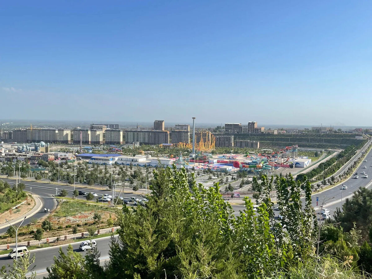 Больше двухсот дней в году солнечные. Фото: Arvis Uz tv / Яндекс Карты