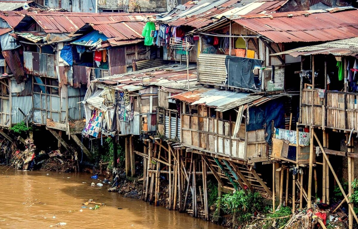 Из открытых источников. Трущобы Джакарты.