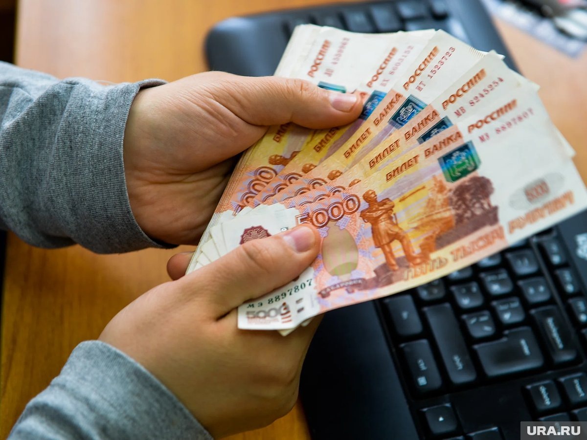     Больше всех в регионе в среднем зарабатывают сварщики, бурильщики и отделочники