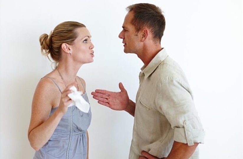 — Так доверяешь бывшей? Квартиру на неё? Значит, спишь с ней, — твердила Лида. Чего добилась?