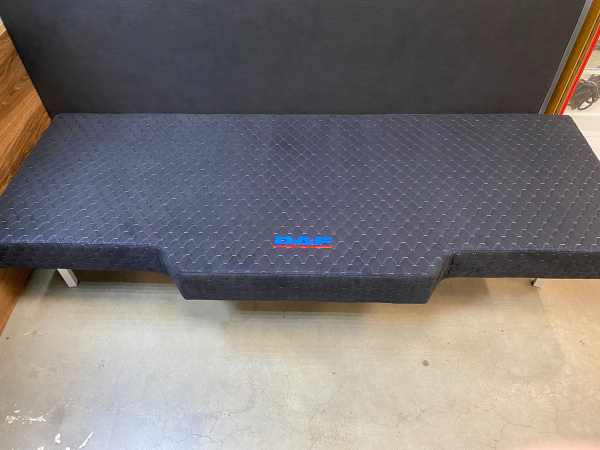 Беспружинный ортопедический матрас СПАЛБЕР Премиум для DAF XF 106 (2013 - нв). Фото СПАЛБЕР_2.