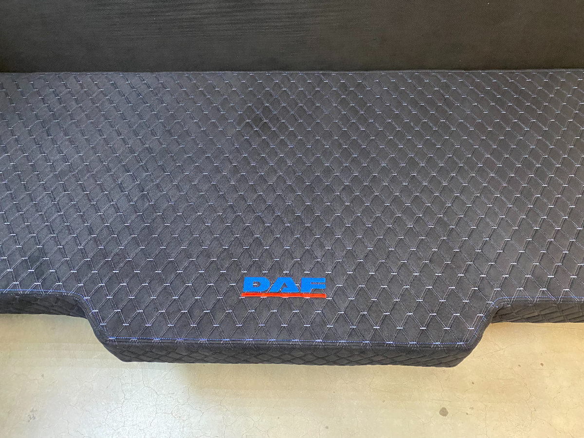 Беспружинный ортопедический матрас СПАЛБЕР Премиум для DAF XF 106 (2013 - нв). Фото СПАЛБЕР_3.