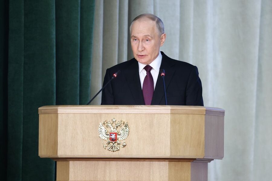    Владимир Путин на расширенном заседании коллегии Генеральной прокуратуры РФ / Источник: © Артем Геодакян/ТАСС