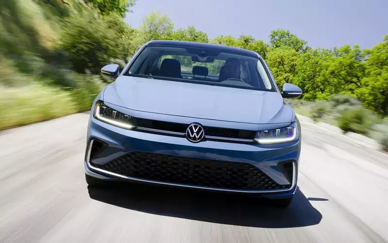 Volkswagen Jetta📷
