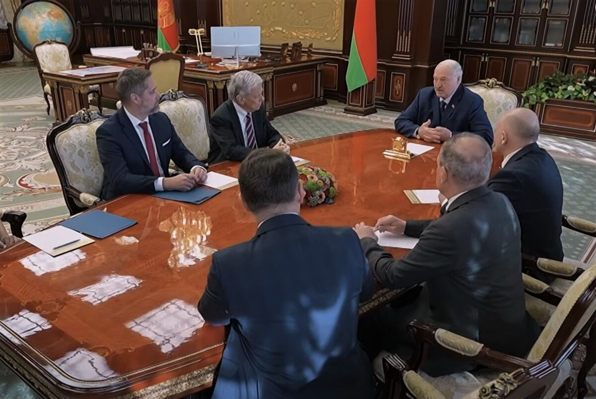     / Источник: Кадр из видео