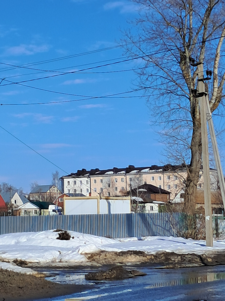 фото автора-весна в городе -конец марта