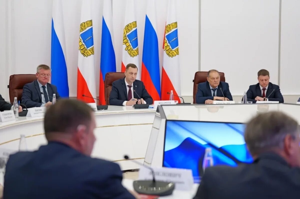    Губернатор и депутаты определили задачи для развития Саратовской области