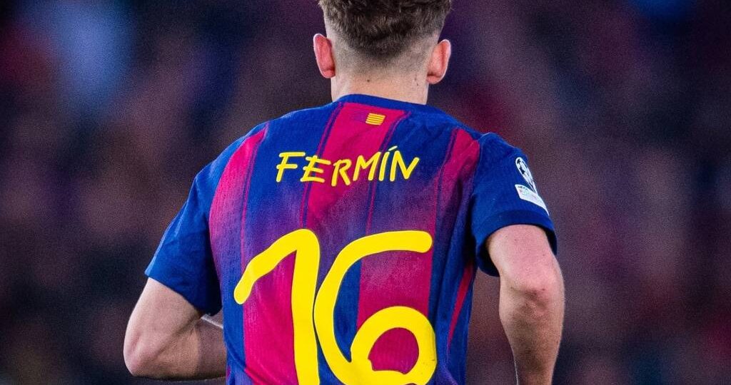 🟠 Это — Фермин Лопес из «Барселоны», которая сыграла ответный матч плей-офф Лиги Чемпионов против «Ньюкасла» в особенной форме