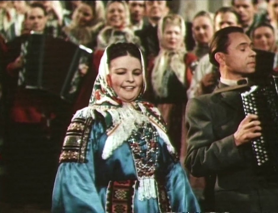 Мария Николаевна Мордасова (урождённая Яркина) — советская и российская певица, исполнительница русских народных песен и частушек.