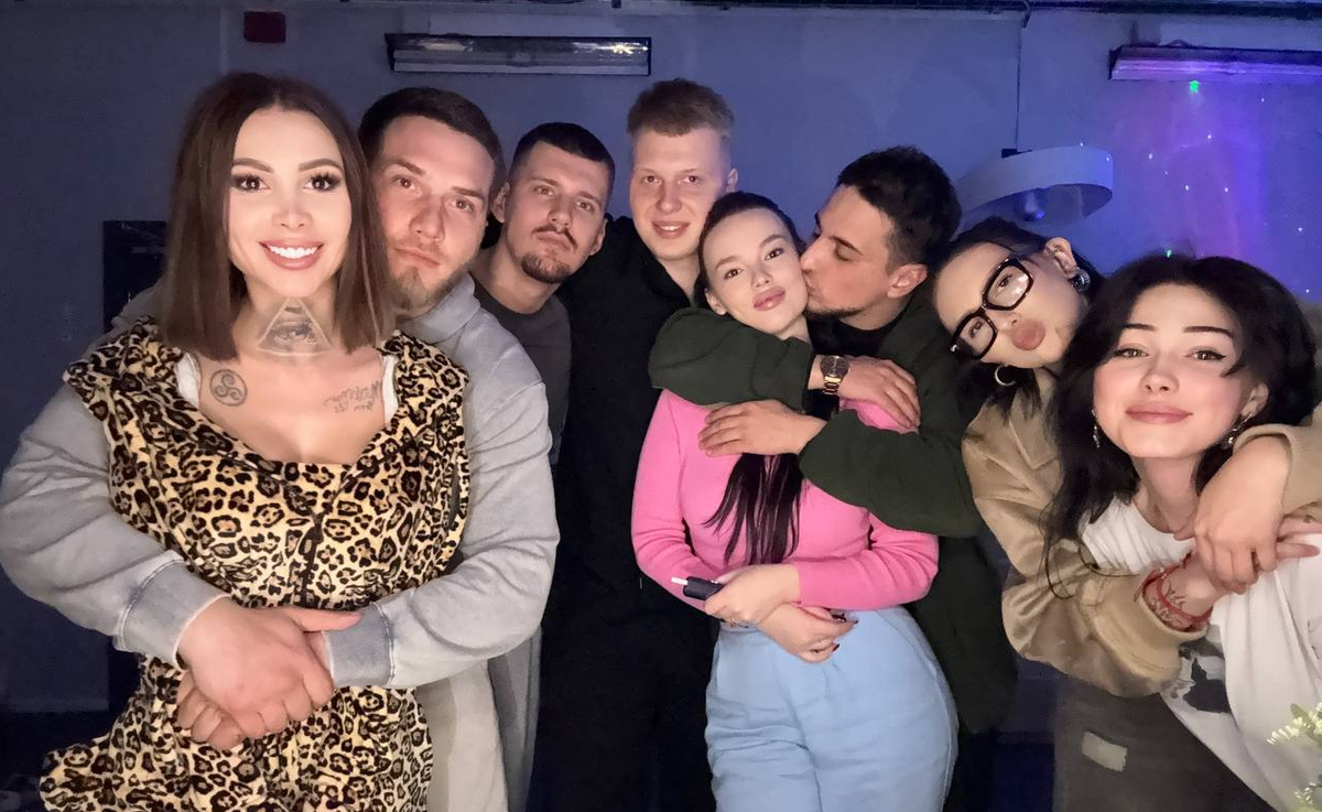 новички во главе с Клавой Ермакович