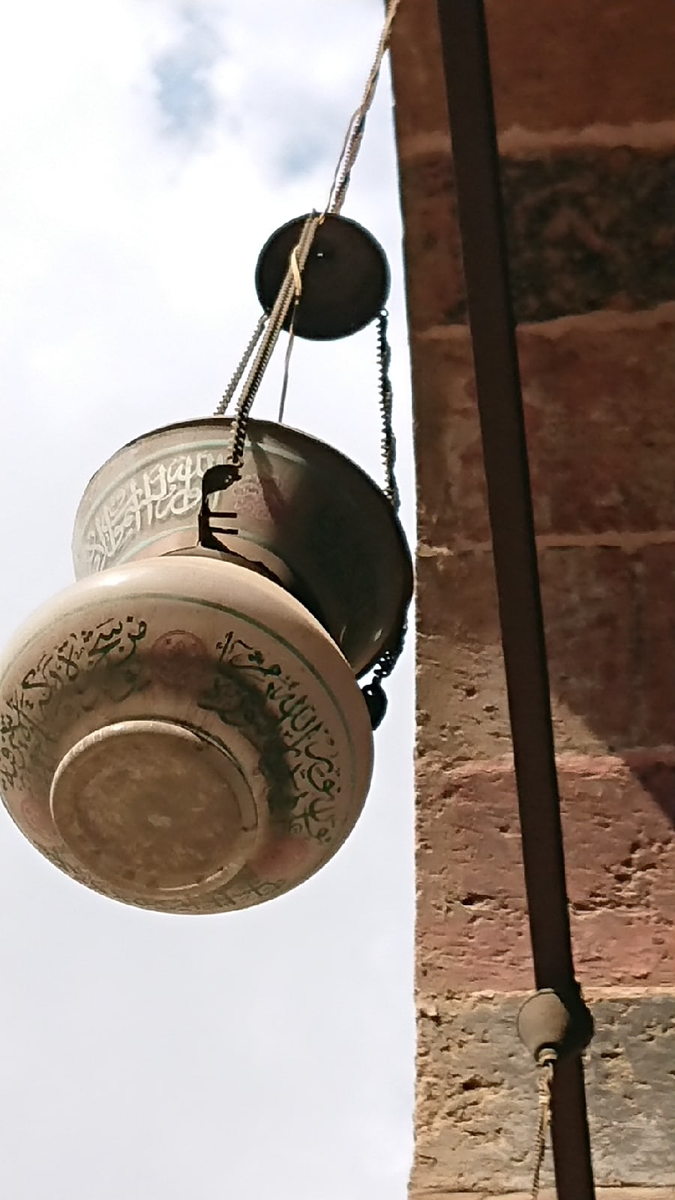 Светильник из цитадели Мохамед Али. Каир