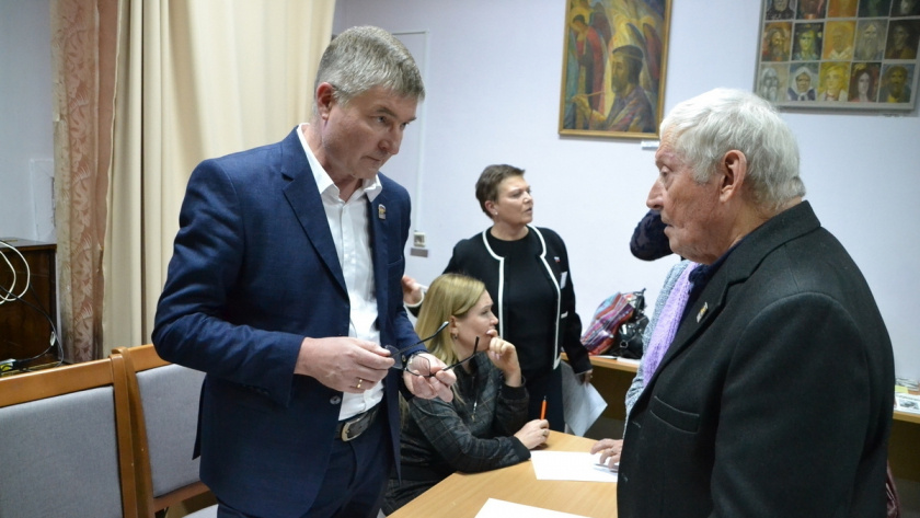    Фото администрации города Кирово-Чепецка