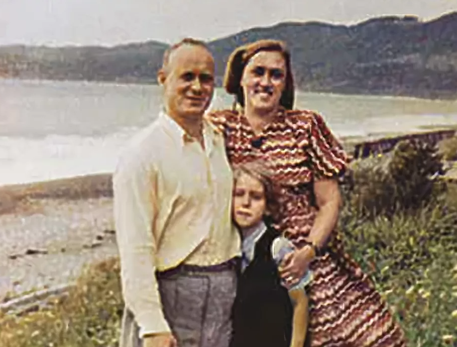 Семья Серова