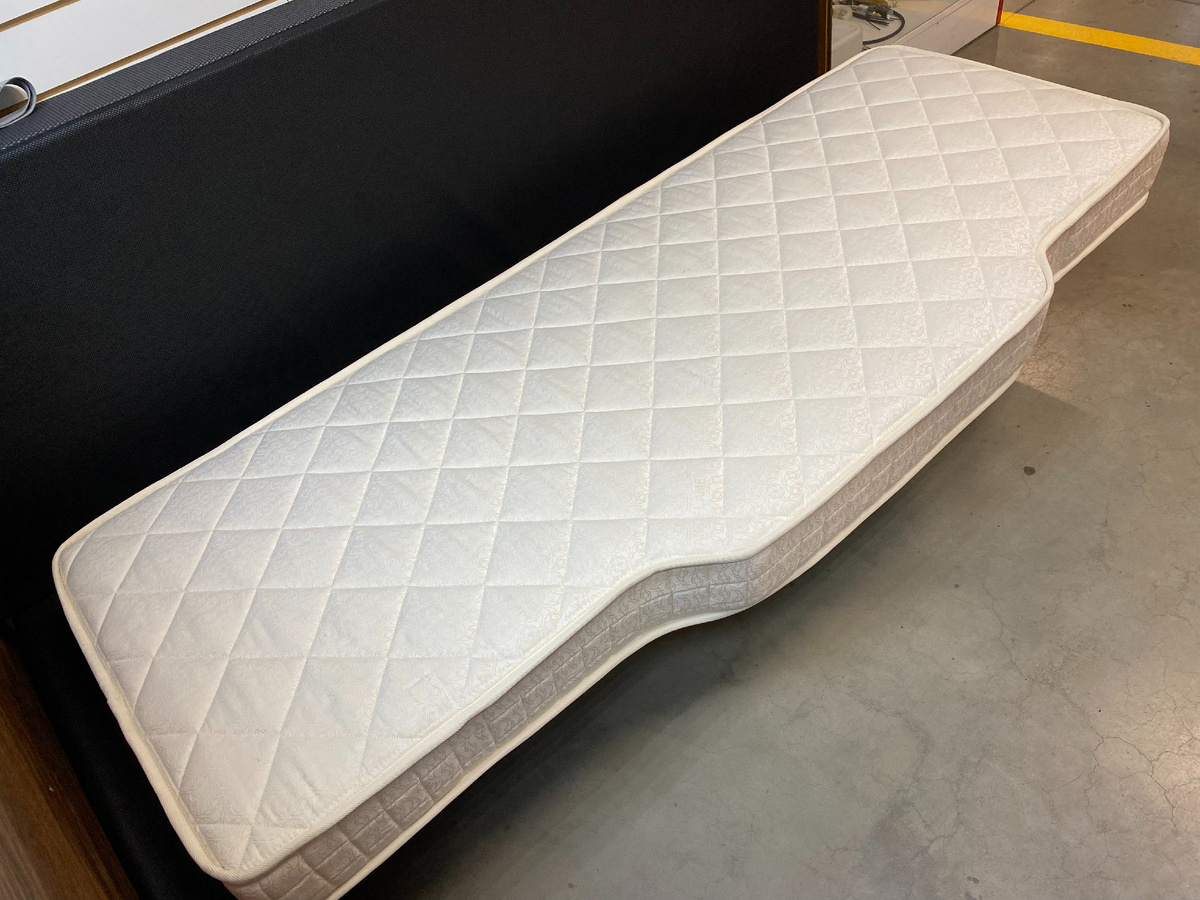 Беспружинный ортопедический матрас СПАЛБЕР Эконом для МАЗ (6430/5440) 4 поколение (2008 – нв). Фото СПАЛБЕР.