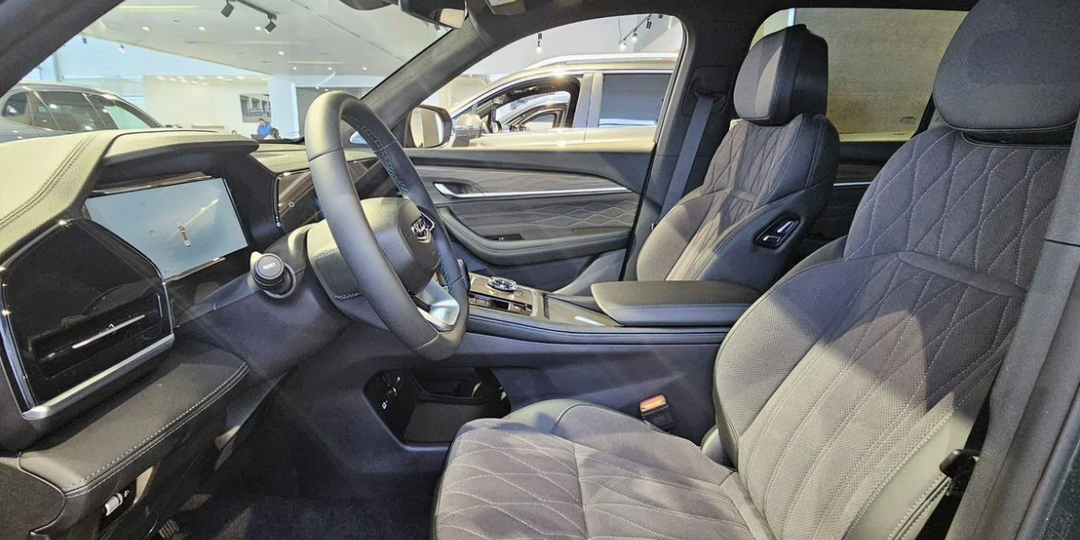 Новая Volga K50 раскрыта официально. Мотор 2 л 238 л.с., 8АКПП Aisin и 4WD.