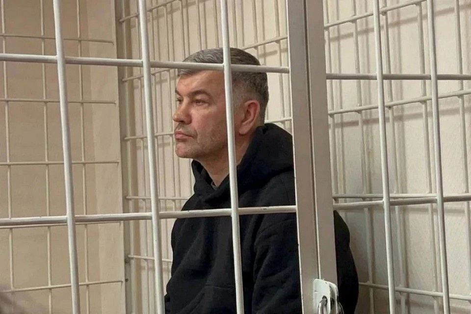    Экс-главе Минпромторга Новосибирской области на шесть месяцев продлили срок содержания под стражей. Мария НОВИКОВА