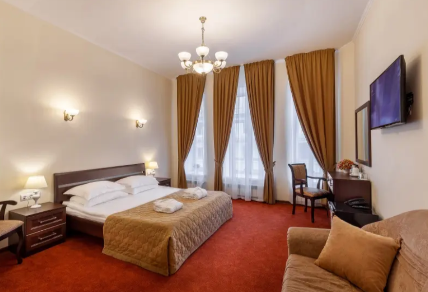 Обзор гостиницы Соната Невский 5 в центре СПб