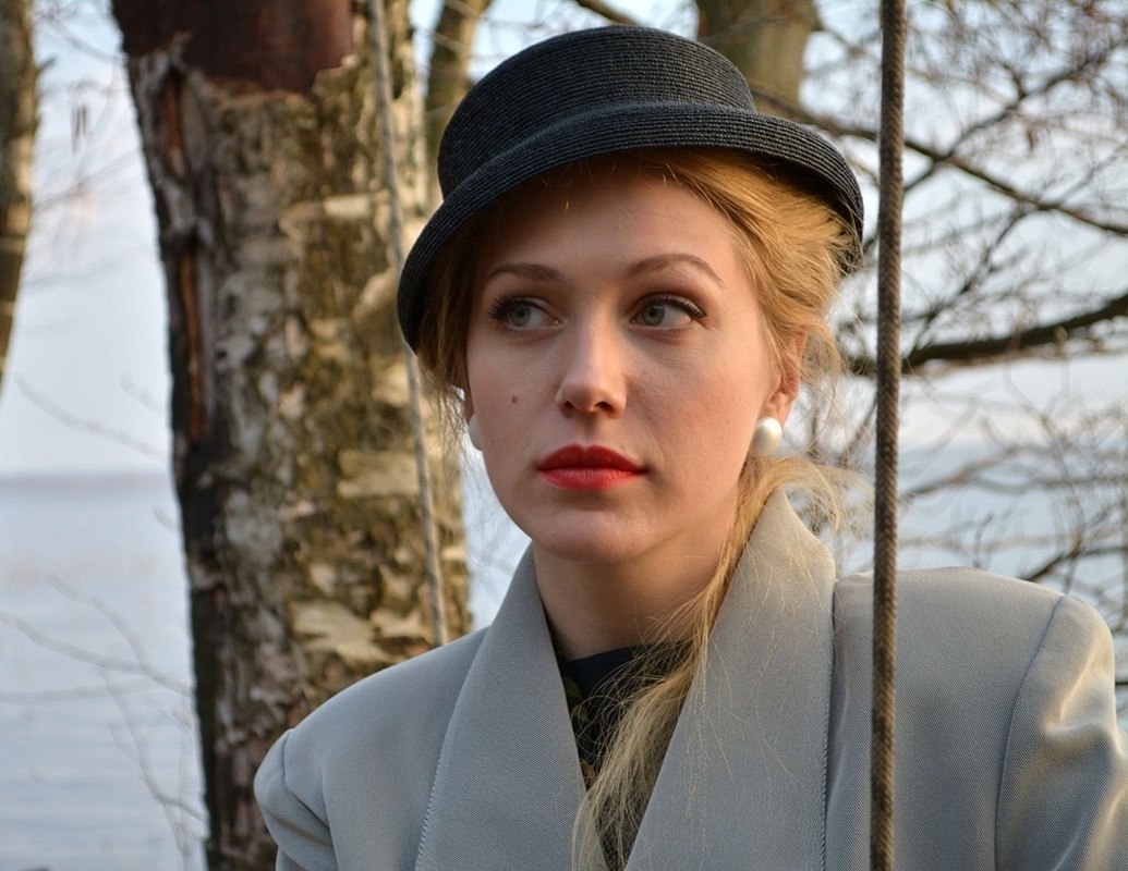 Карина Андоленко, кадр из сериала «Непридуманная жизнь»