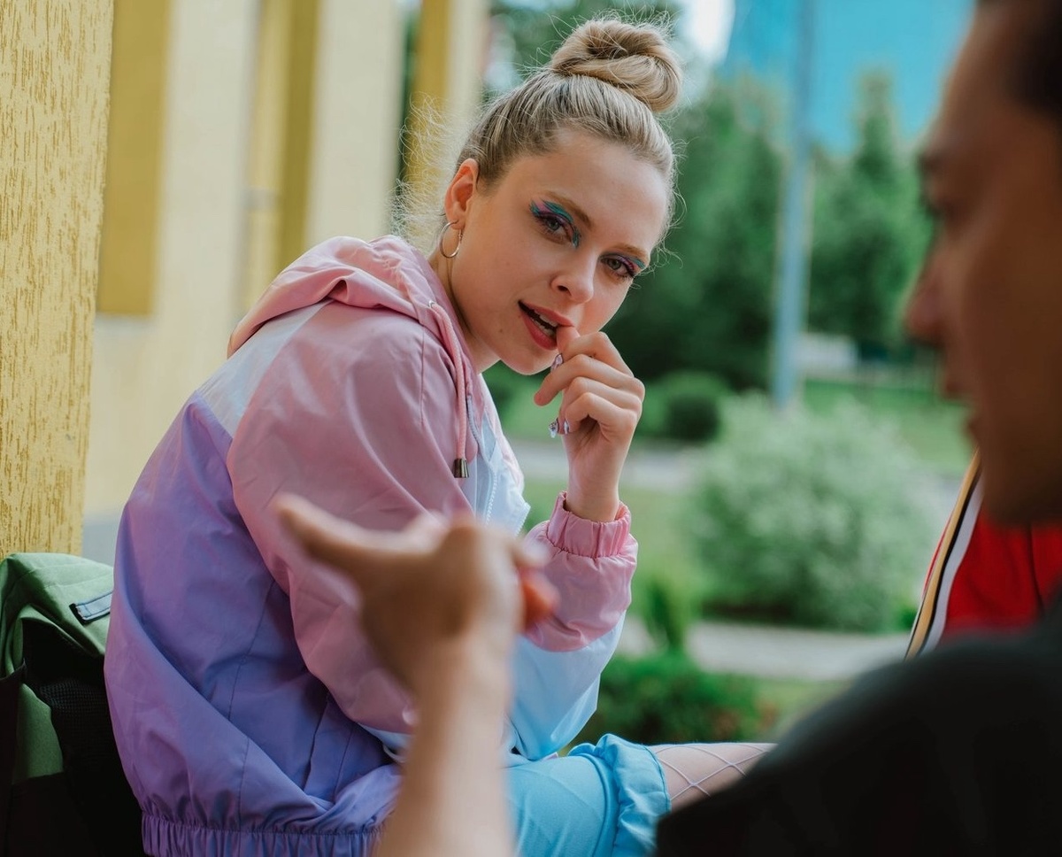 Анастасия Крылова, кадр из сериала «Трудные подростки»