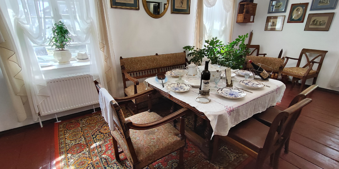 "Музей Лермонтова в кофейне Рошке" - два года спустя