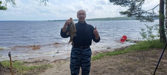 Весенний лещ на Волге.