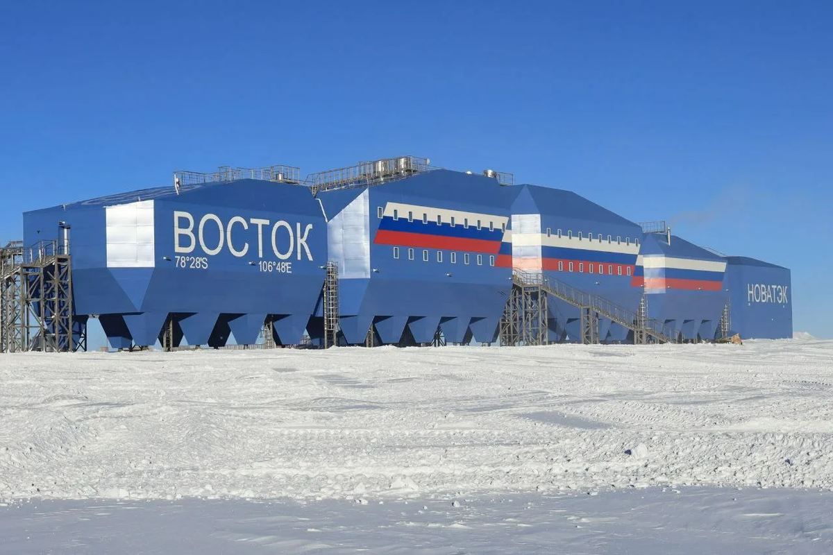Наша станция на озере Восток