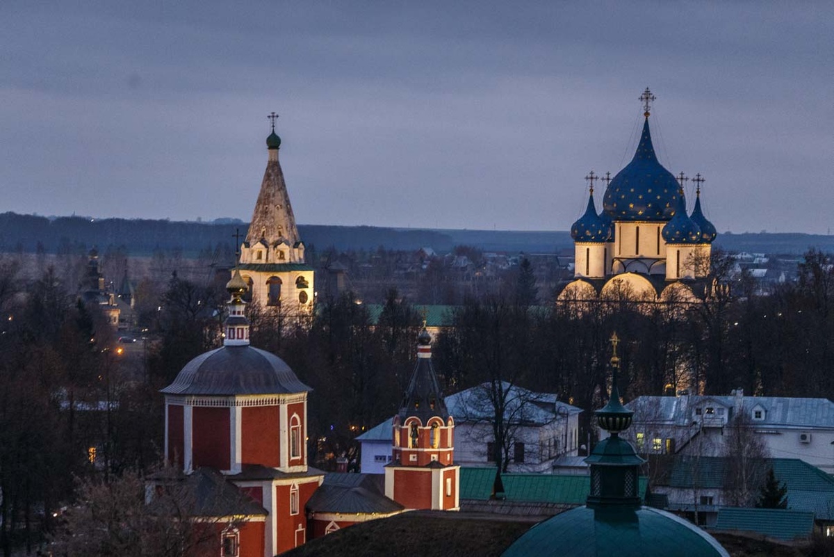 До основания Владимира-Залесского центром Северо-Восточной Руси был древний Суздаль