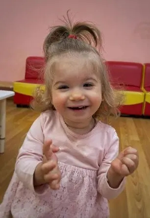 АНЮТА ЖДЁТ РОДИТЕЛЕЙ!!!