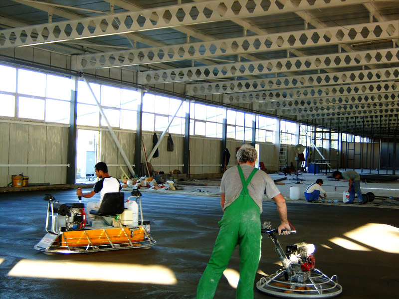 Укрепление бетонного пола