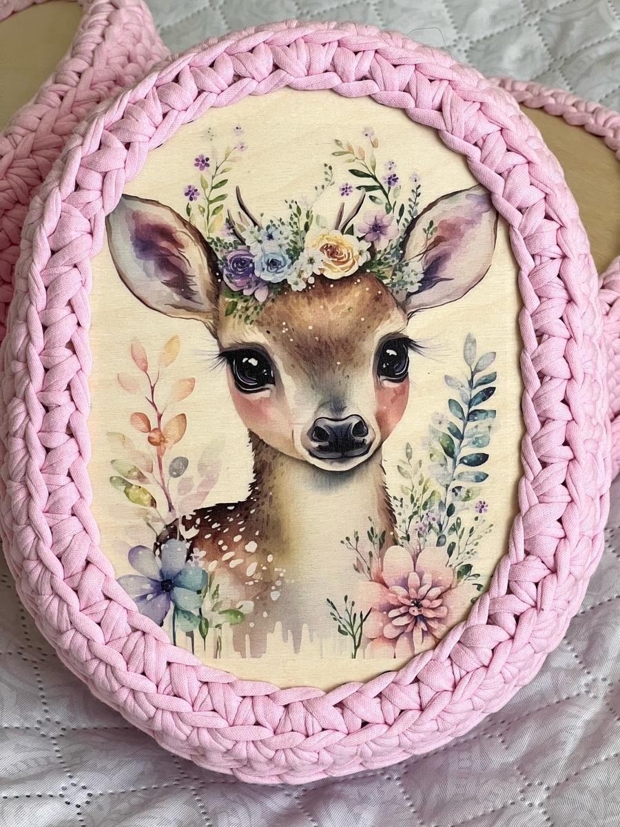 Вязаные шкатулки, олень