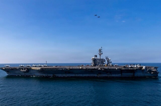    Авианосец «Авраам Линкольн». Фото: GLOBAL LOOK/ Us Navy/U.S. Navy