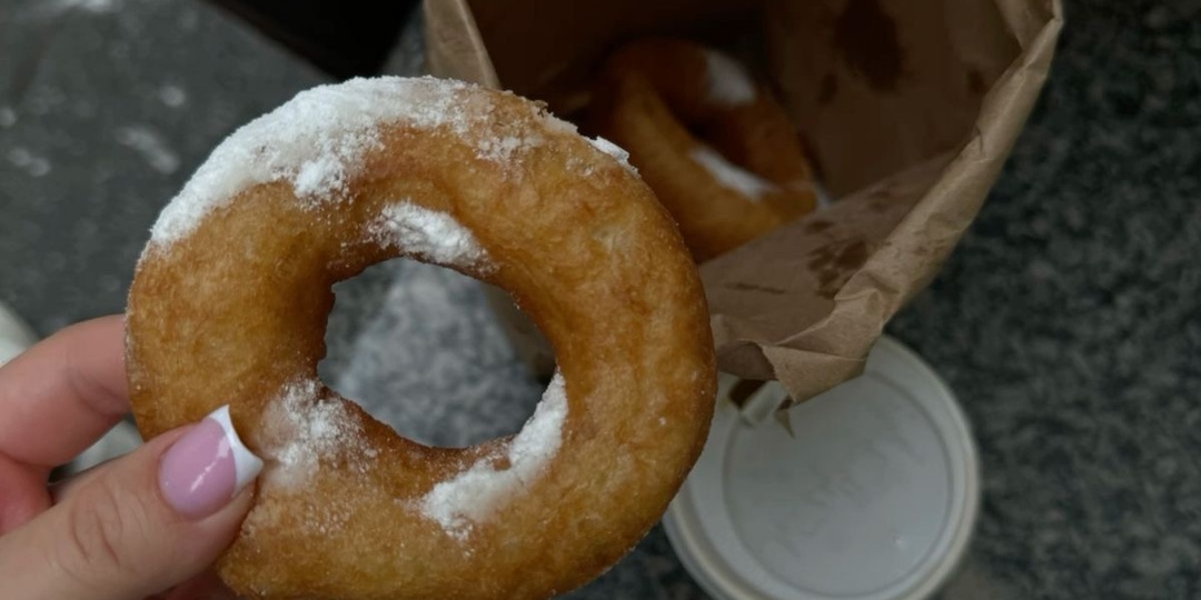 Легендарная пышечная на Большой Конюшенной: история главного вкуса Петербурга