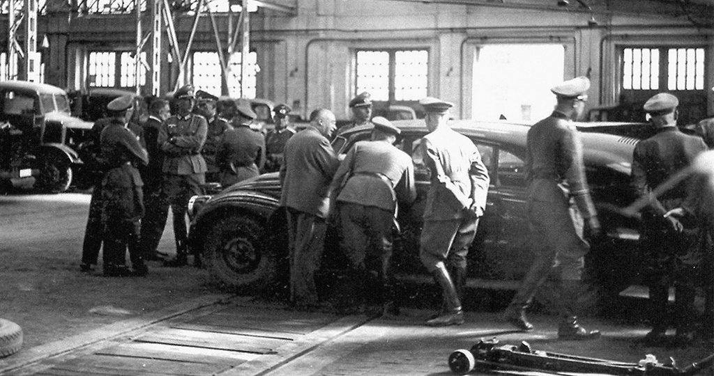 Почему Tatra 87 не удалось убить Сталина: история одного подарка