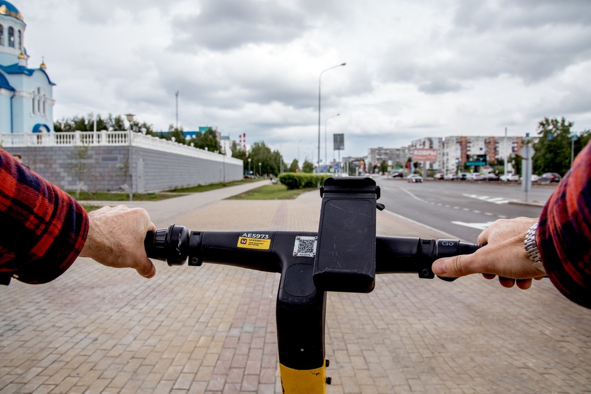    В Тюмени установили рекорд по замедлению арендных самокатов