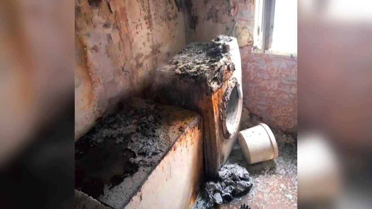    В слободе Белая Курской области горела летняя кухня