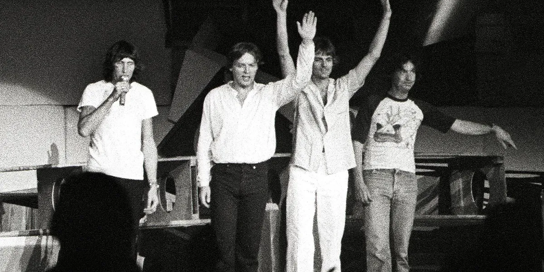 Роджер Уотерс был против, чтобы песня «Comfortably Numb» вошла в альбом PINK FLOYD «The Wall»