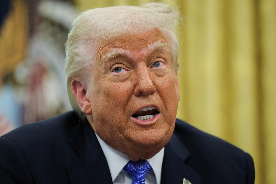    Трамп заявил, что не будет отправлять войска в Иран. Но зачем туда переводят из Японии несколько тысяч морпехов? REUTERS