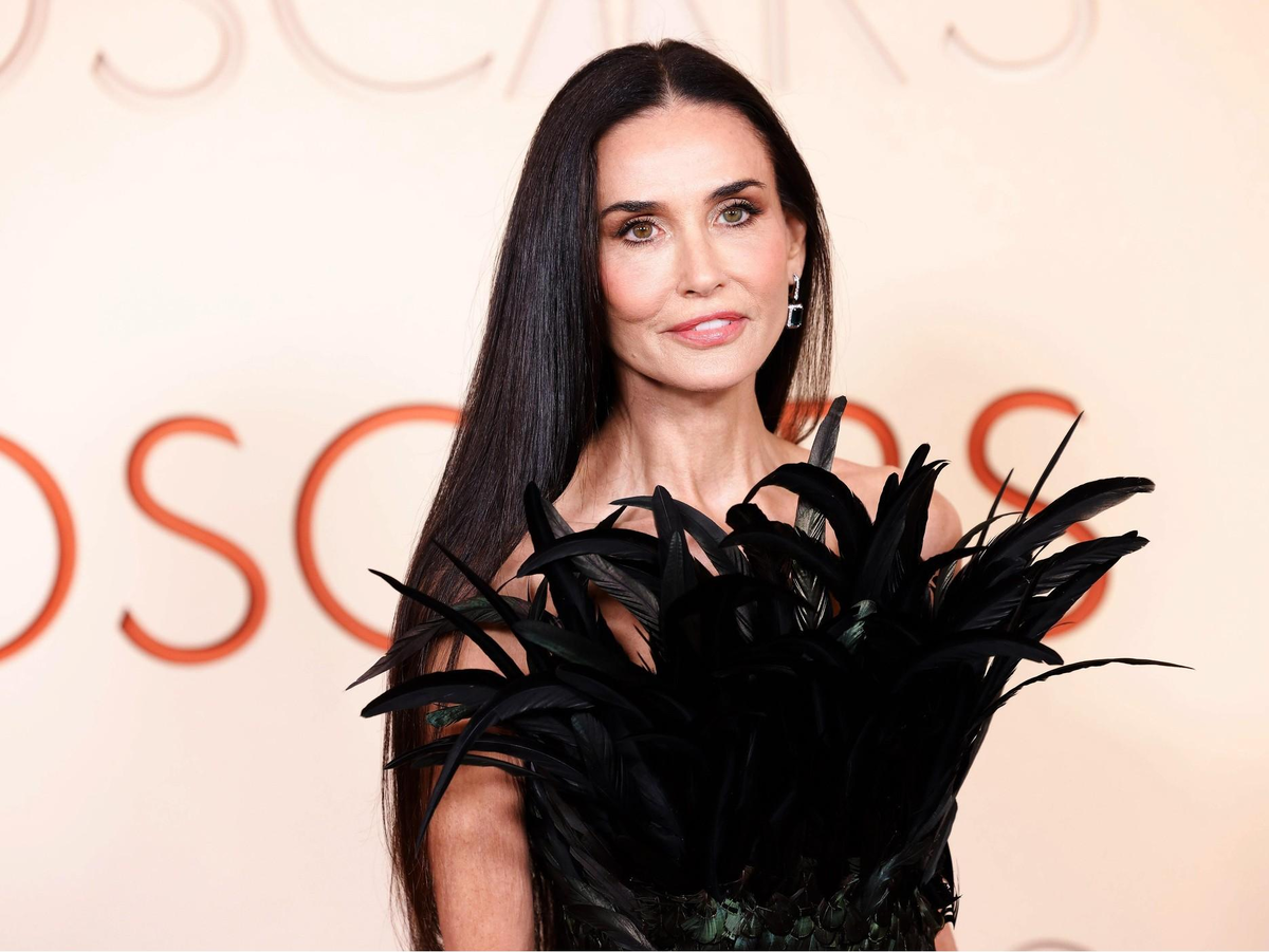 Деми Мур в Gucci (Источник: Соцсети)