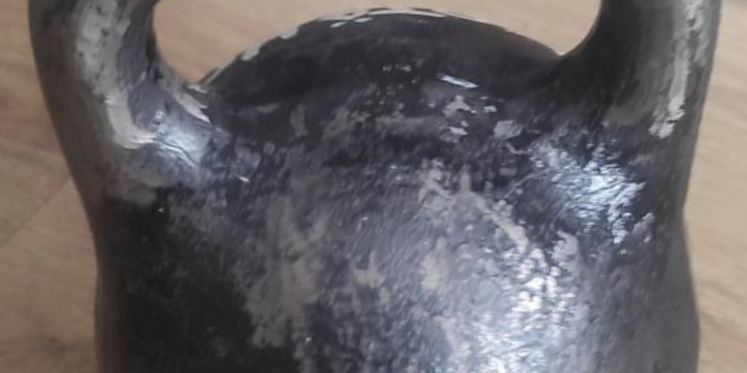 Русский мах с гирей 32 кг в 66 лет: эксперимент длиною в жизнь или риск?