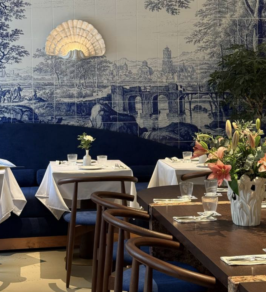 Интерьер МОА